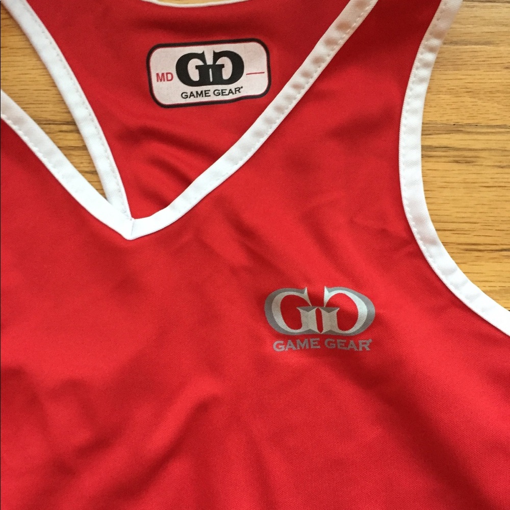 Red Running Tank - Picture 2 of 4
